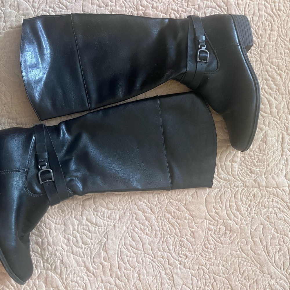 Women's Black Leather Boots